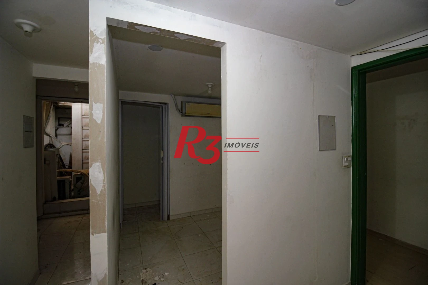 Casa para alugar, 516 m² por R$ 6.000,00/mês - Boqueirão - Santos/SP