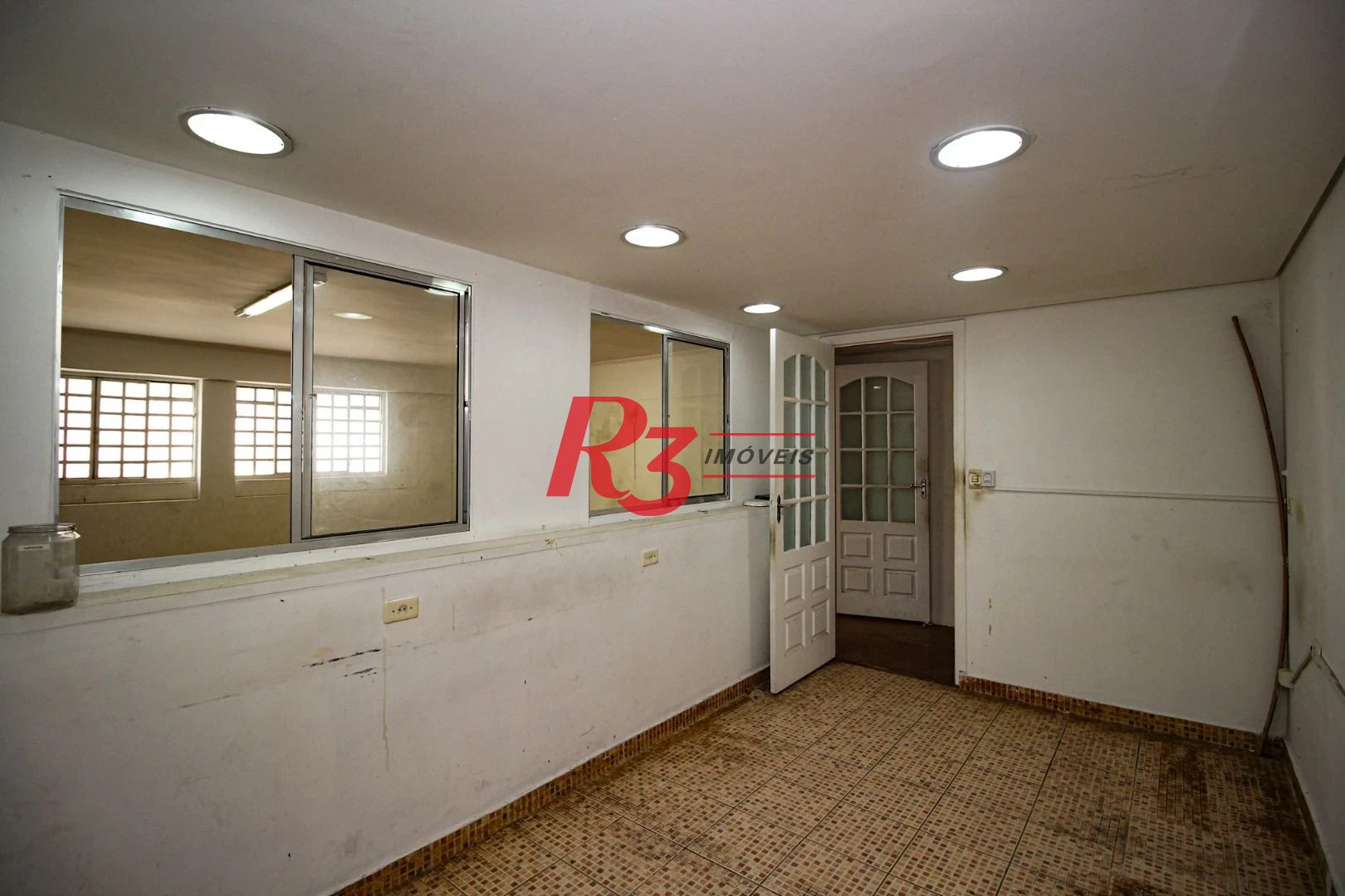 Casa para alugar, 516 m² por R$ 6.000,00/mês - Boqueirão - Santos/SP