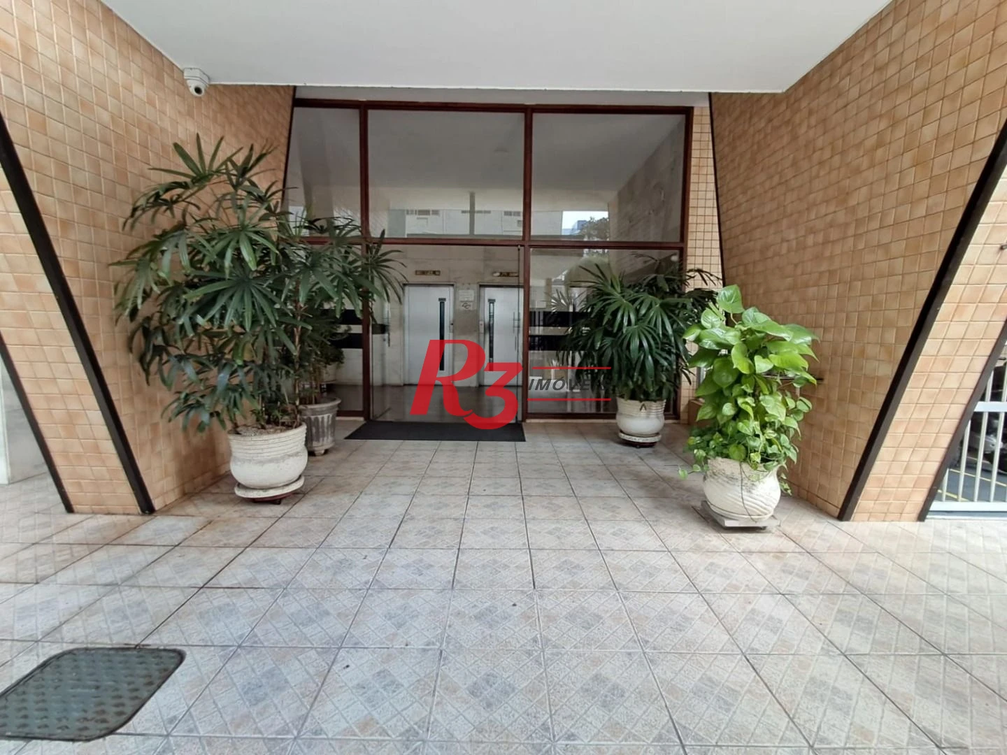 Kitnet com 1 dormitório à venda, 50 m² por R$ 296.000,00 - Gonzaga - Santos/SP