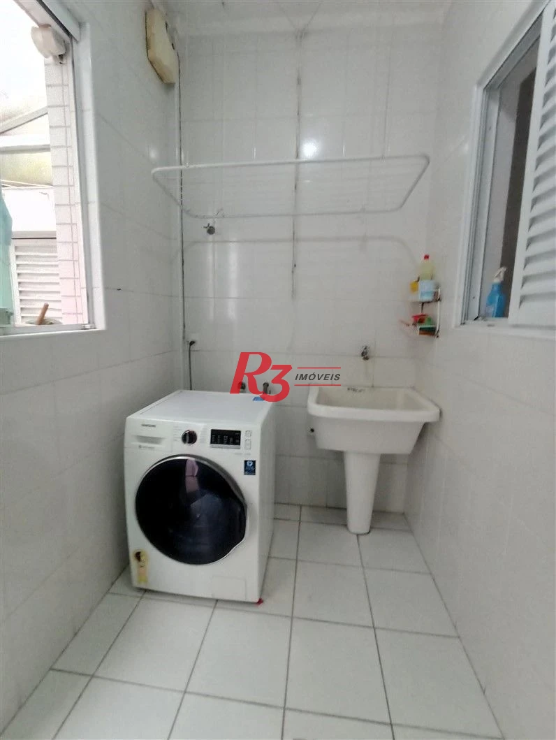 Sobrado à venda, 165 m² por R$ 1.970.000,00 - Embaré - Santos/SP