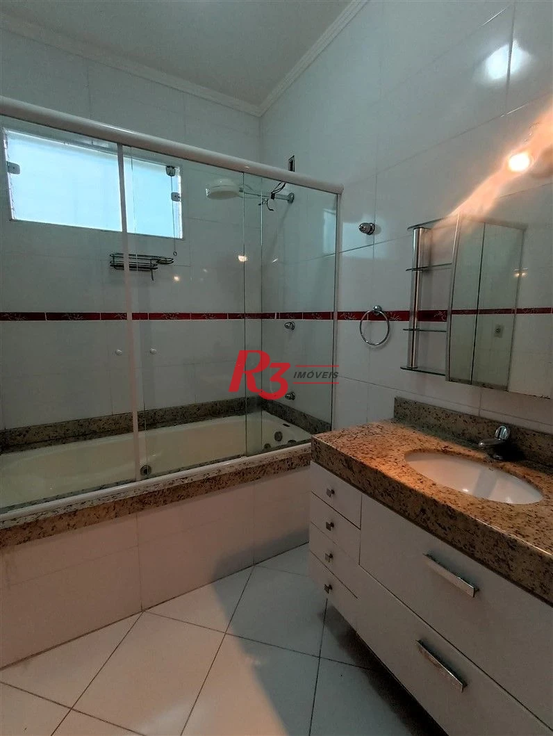 Sobrado à venda, 165 m² por R$ 1.970.000,00 - Embaré - Santos/SP