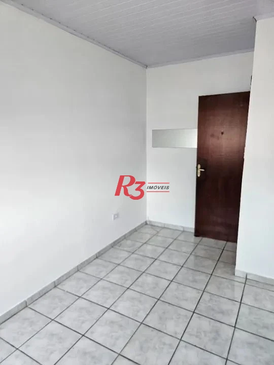 Sobrado com 2 dormitórios à venda, 69 m² por R$ 320.000,00 - Chico de Paula - Santos/SP