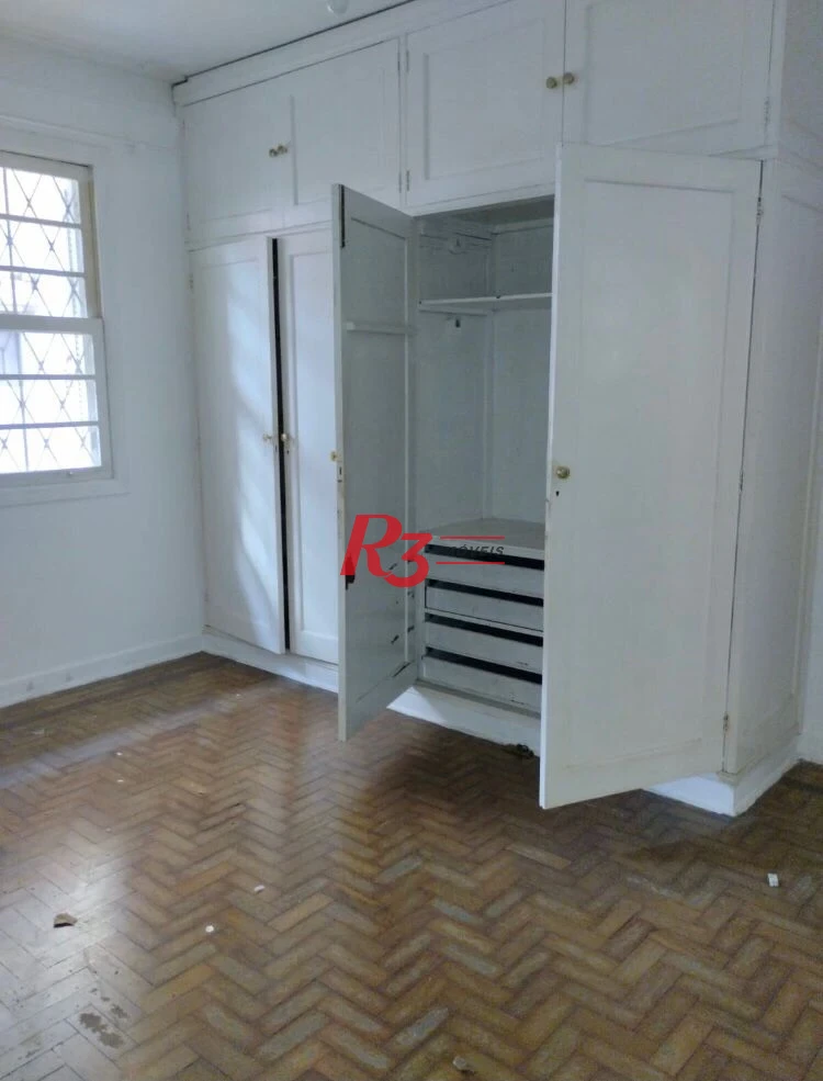 Sobrado para alugar, 306 m² por R$ 26.521,36/mês - Boqueirão - Santos/SP