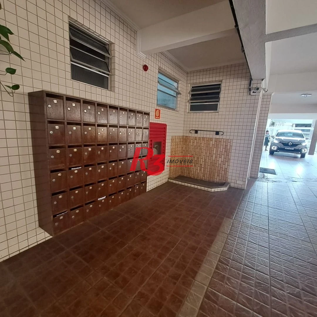 Apartamento Amplo 3 quartos sendo 1 suíte venda Ponta da Praia Santos