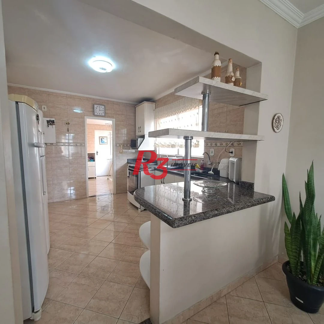 Apartamento Amplo 3 quartos sendo 1 suíte venda Ponta da Praia Santos