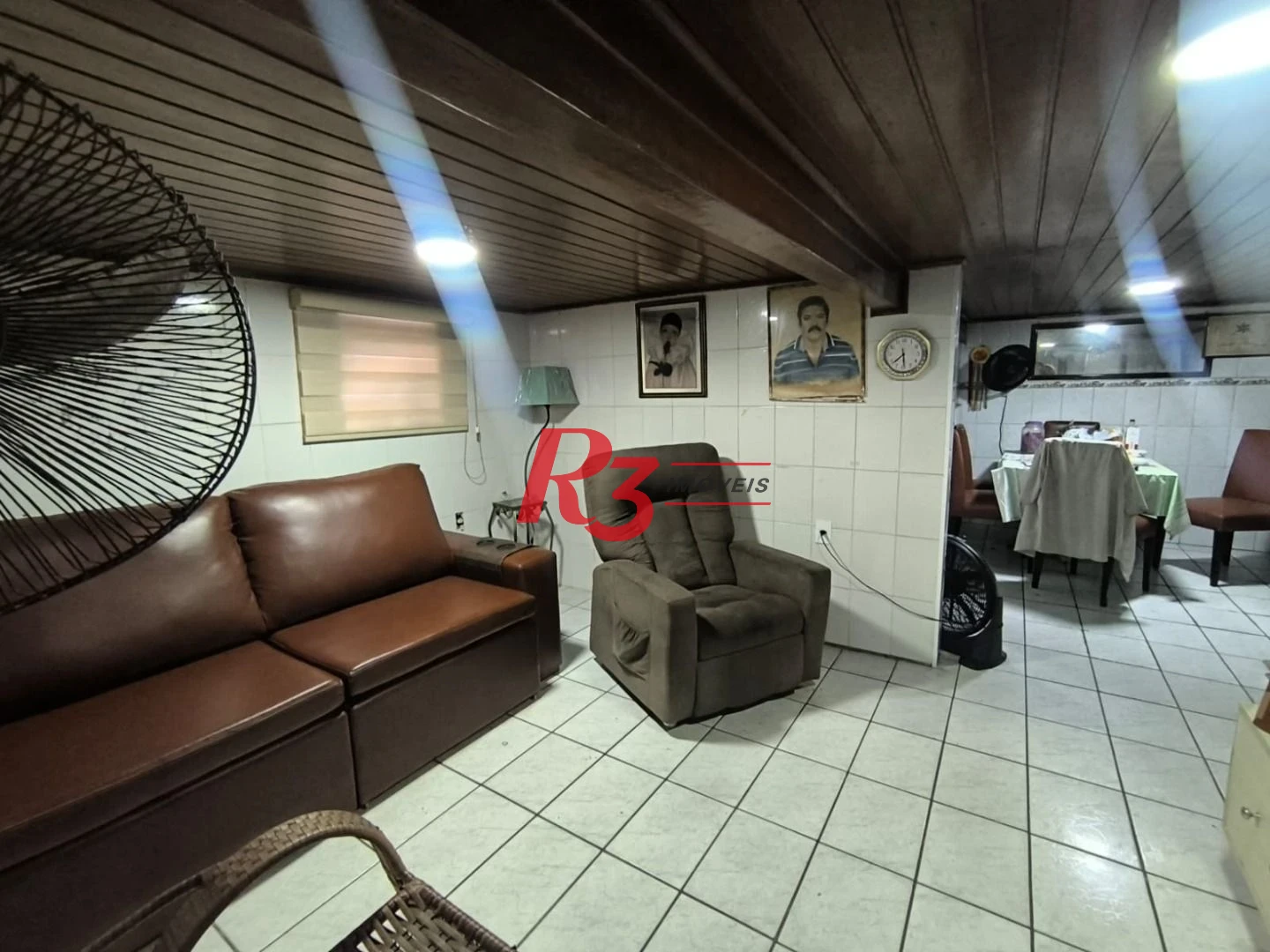 Sobrado com 4 dormitórios à venda, 130 m² por R$ 586.000,00 - Campo Grande - Santos/SP