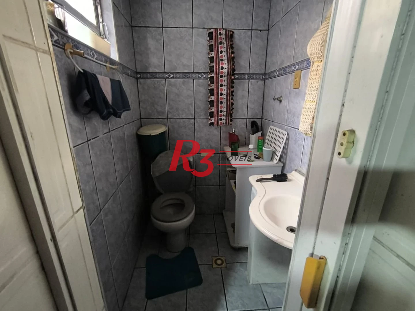 Sobrado com 4 dormitórios à venda, 130 m² por R$ 586.000,00 - Campo Grande - Santos/SP