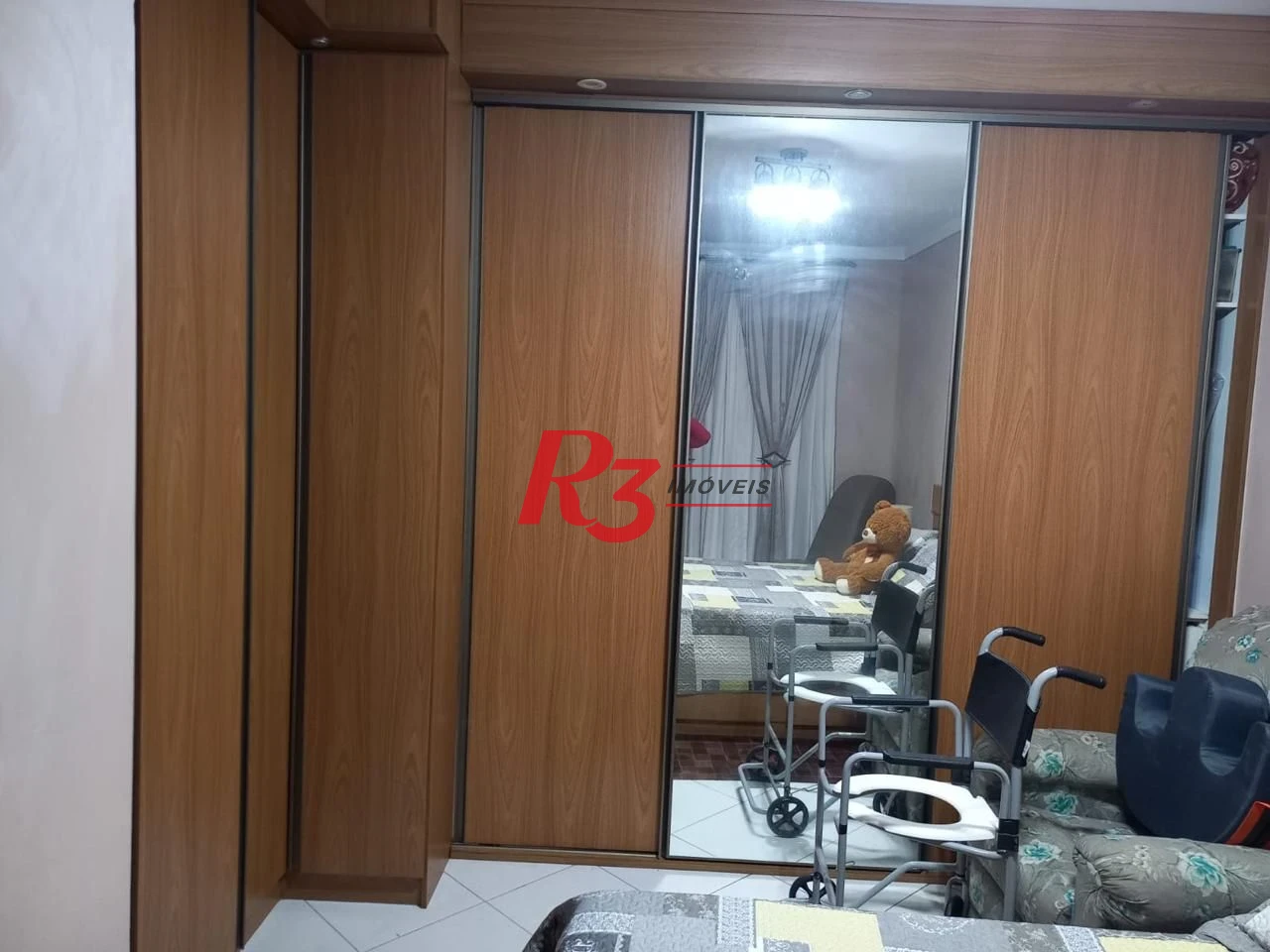Village à venda, 100 m² por R$ 620.000,00 - Macuco - Santos/SP