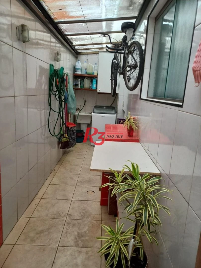 Village à venda, 100 m² por R$ 620.000,00 - Macuco - Santos/SP