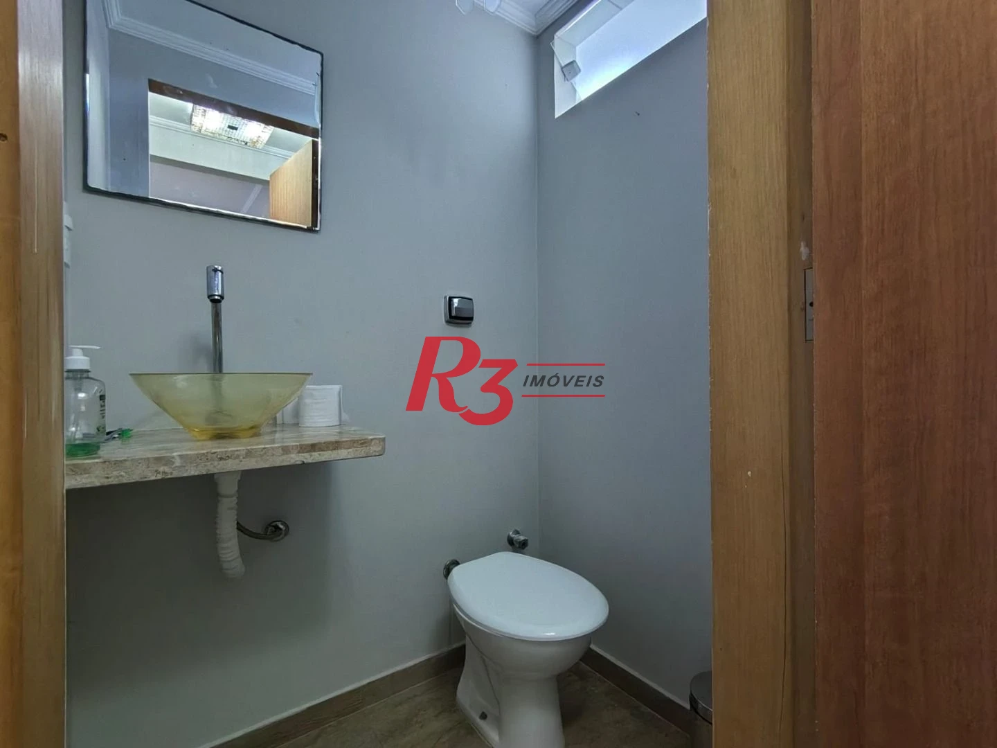 Apartamento com 2 dormitórios à venda, 94 m² por R$ 630.000,00 - Gonzaga - Santos/SP