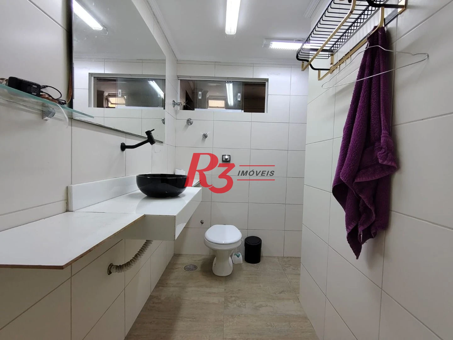 Apartamento com 2 dormitórios à venda, 94 m² por R$ 630.000,00 - Gonzaga - Santos/SP