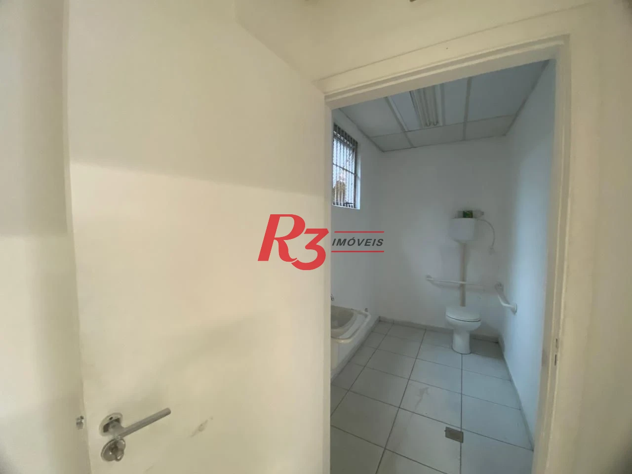 Loja à venda, 380 m² por R$ 4.500.000,00 - Chico de Paula - Santos/SP