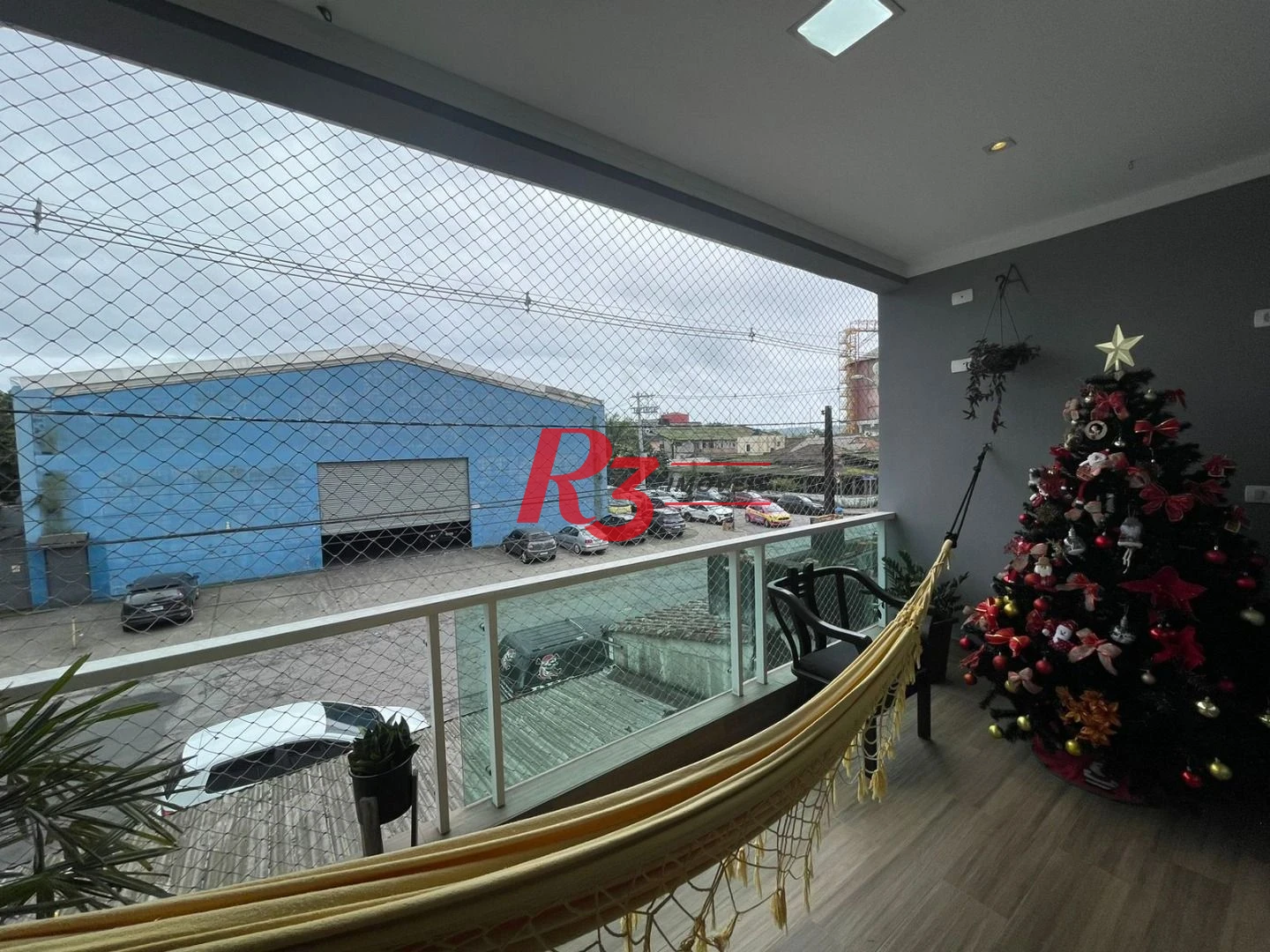 Casa com 3 dormitórios à venda, 117 m² por R$ 950.000,00 - Estuário - Santos/SP