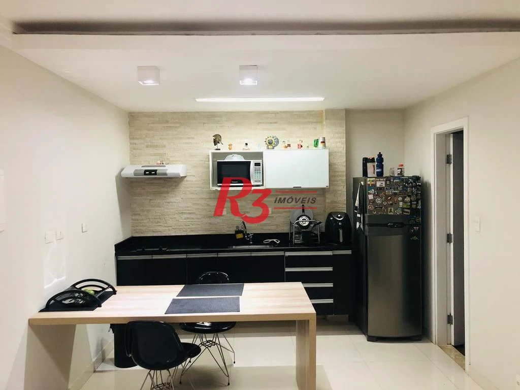 Flat com 1 dormitório à venda, 36 m² por R$ 266.000,00 - Centro - São Vicente/SP