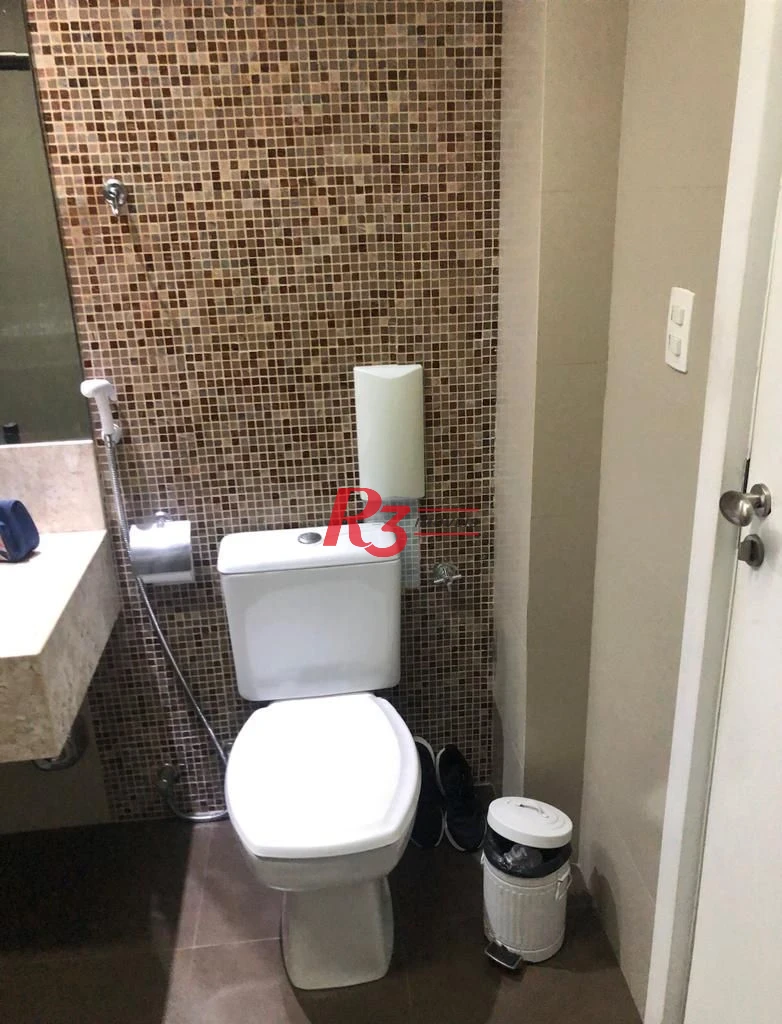Flat com 1 dormitório à venda, 36 m² por R$ 266.000,00 - Centro - São Vicente/SP