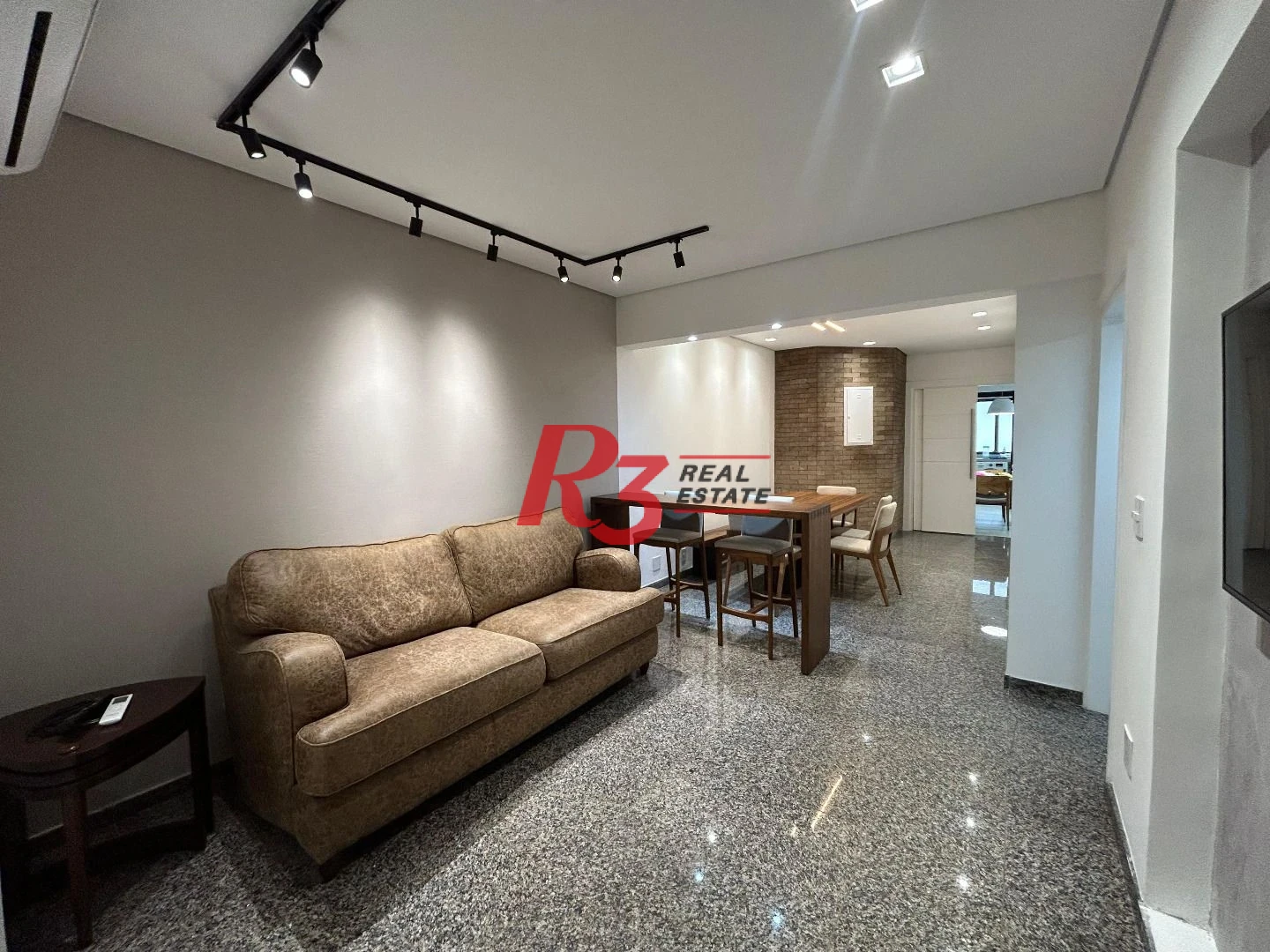 Apartamento à venda, 189 m² por R$ 1.800.000,00 - Gonzaga - Santos/SP