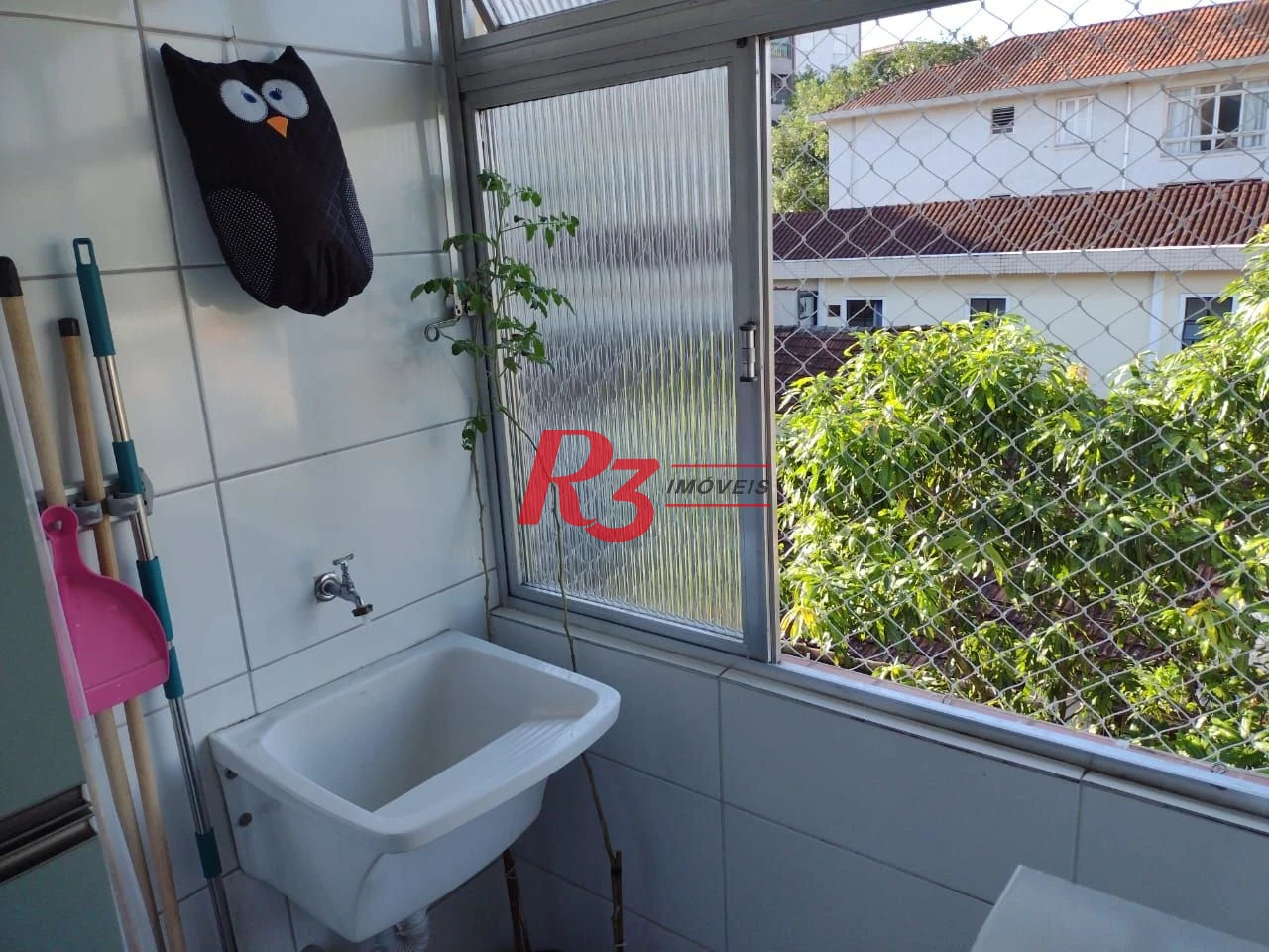 Apartamento com 2 dormitórios à venda, 78 m² por R$ 340.000,00 - Campo Grande - Santos/SP