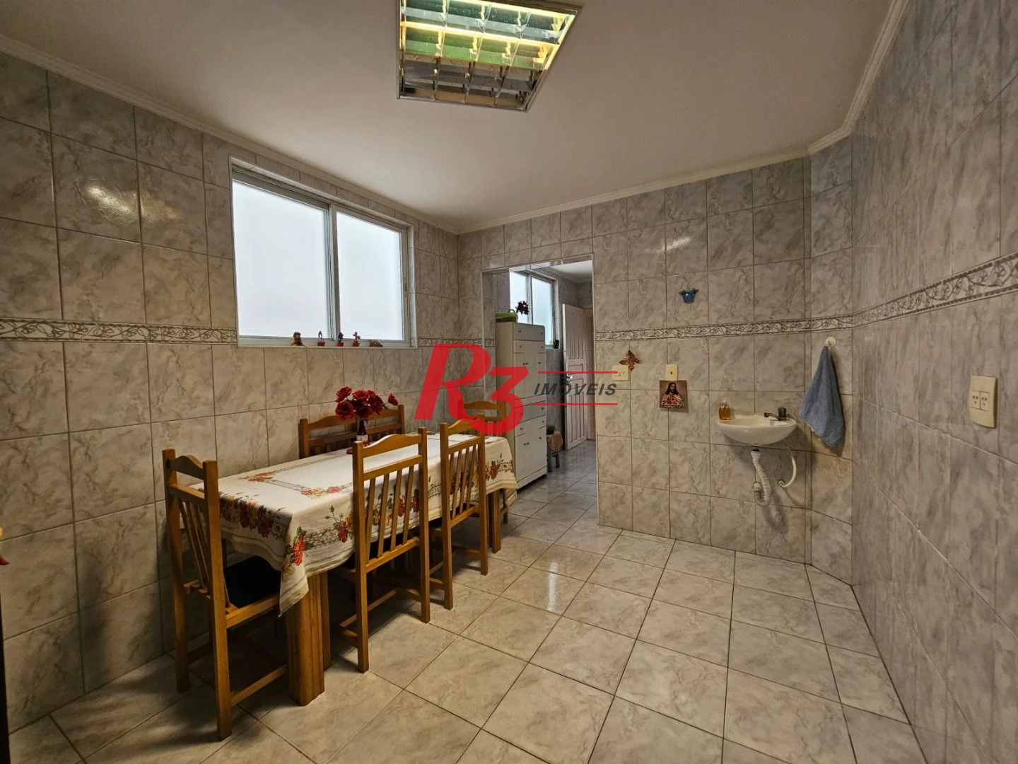 Casa com 3 dormitórios à venda, 154 m² por R$ 1.100.000,00 - Vila Belmiro - Santos/SP
