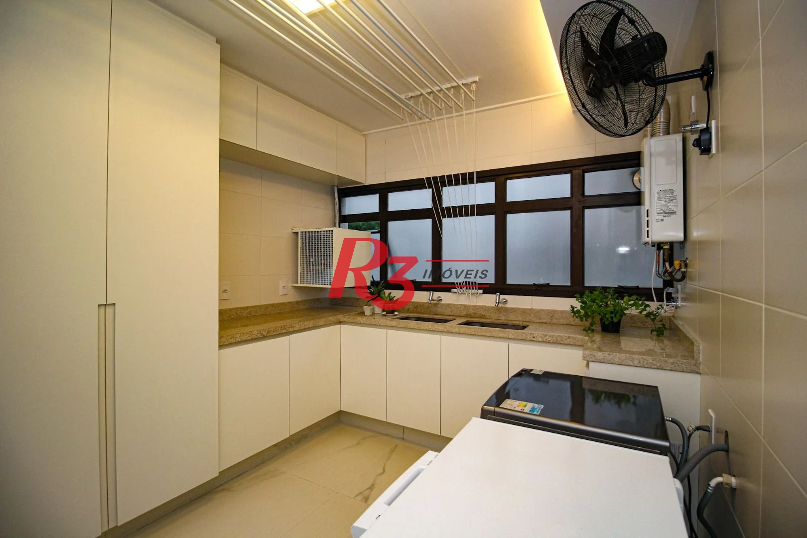 Apartamento à venda, 320 m² por R$ 3.800.000,00 - Boqueirão - Santos/SP