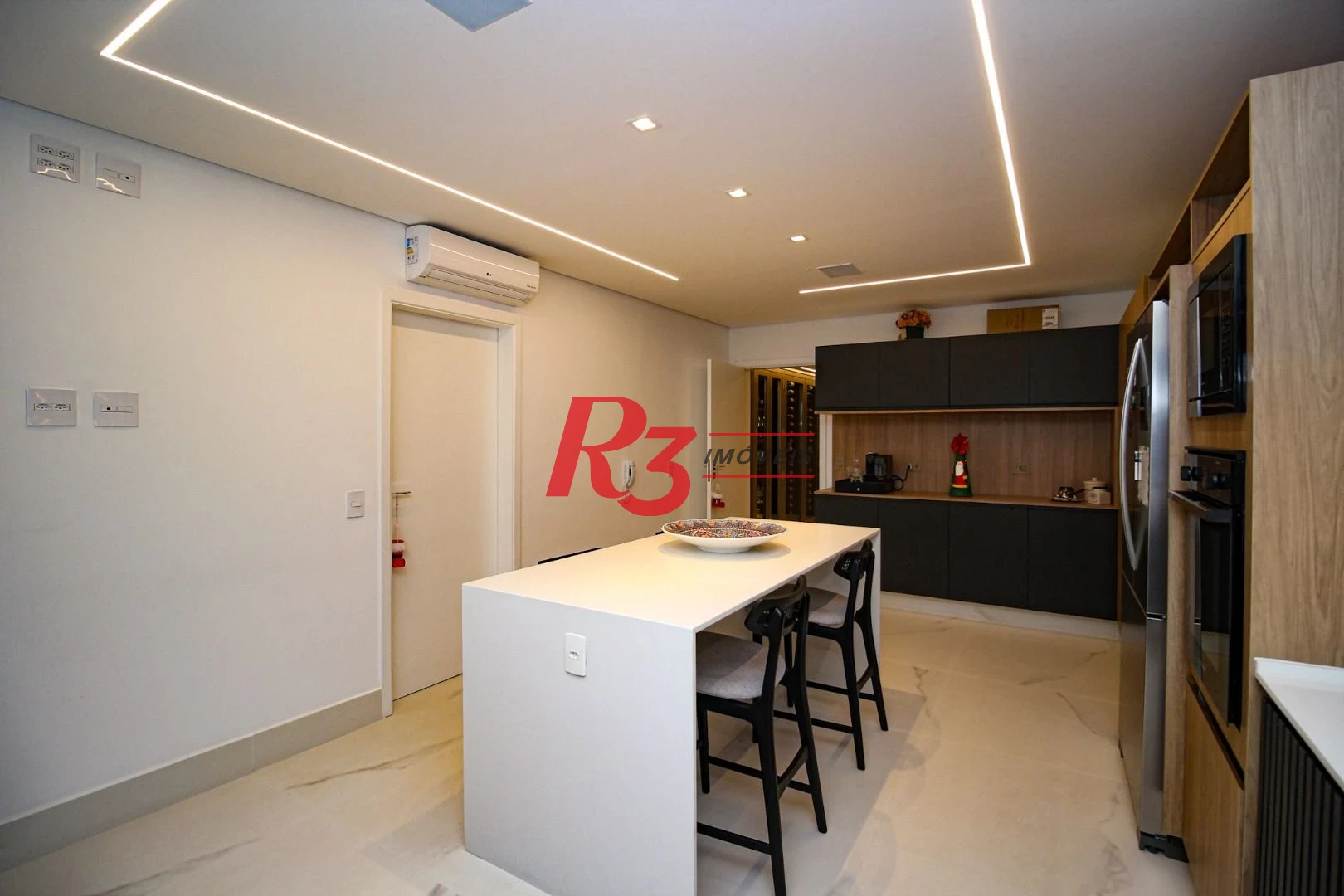 Apartamento à venda, 320 m² por R$ 3.800.000,00 - Boqueirão - Santos/SP