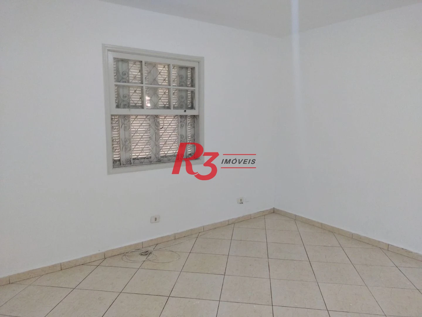 Apartamento com 2 dormitórios à venda, 110 m² por R$ 390.000,00 - Boqueirão - Santos/SP