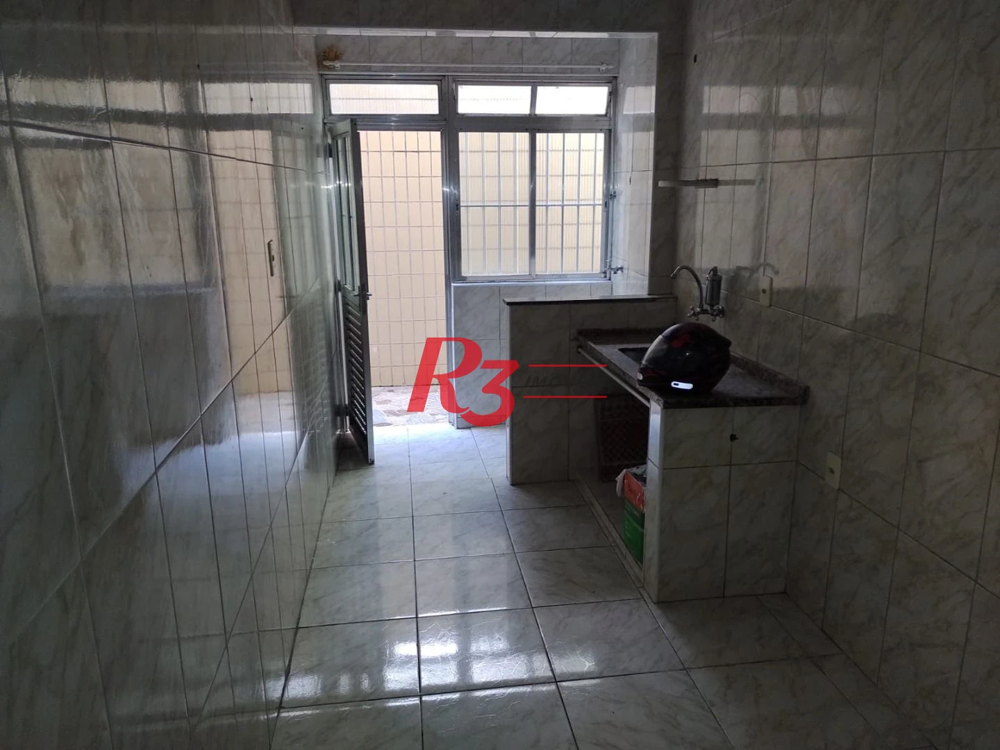 Apartamento com 2 dormitórios à venda, 110 m² por R$ 390.000,00 - Boqueirão - Santos/SP