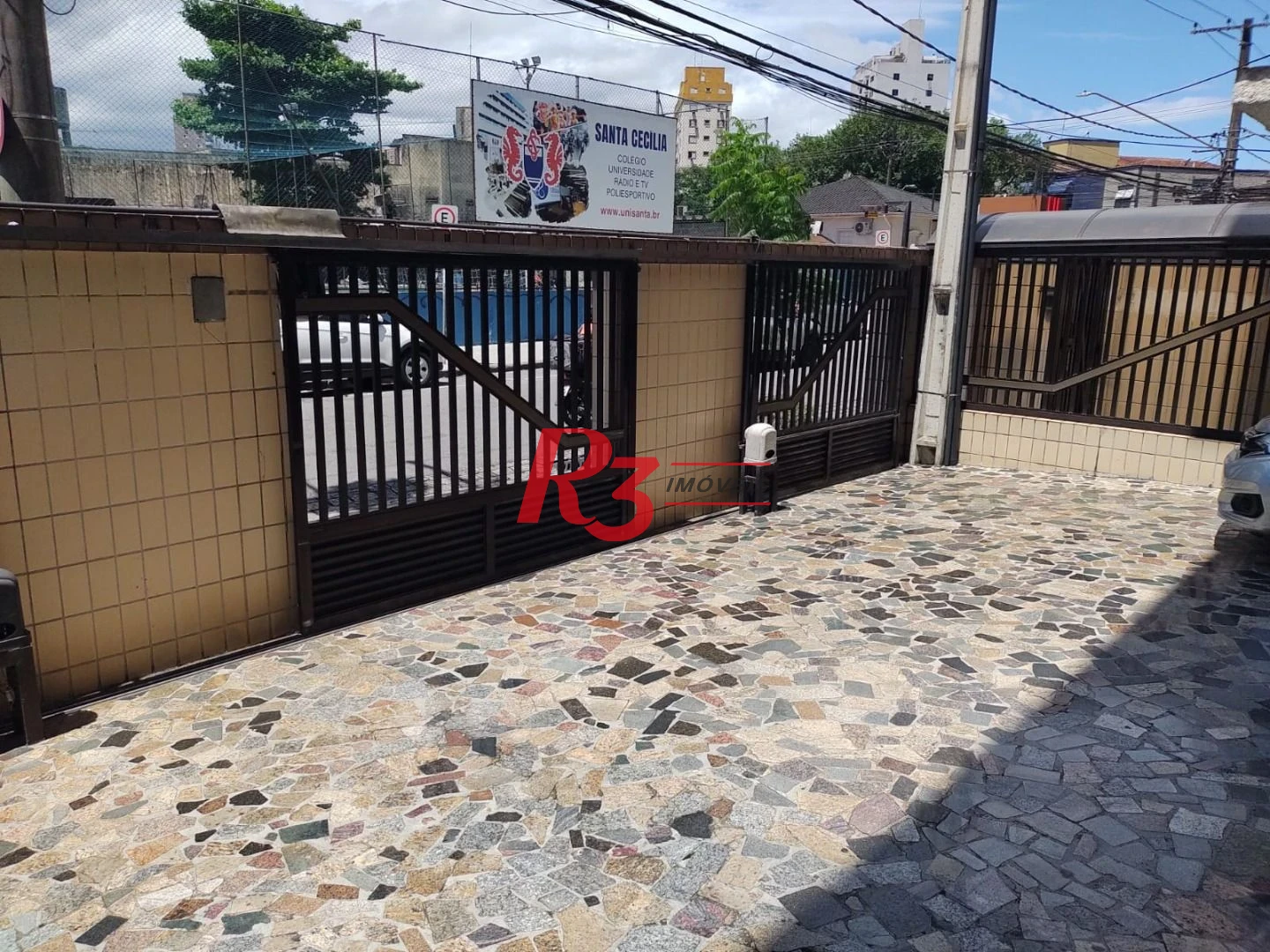 Apartamento com 2 dormitórios à venda, 110 m² por R$ 390.000,00 - Boqueirão - Santos/SP