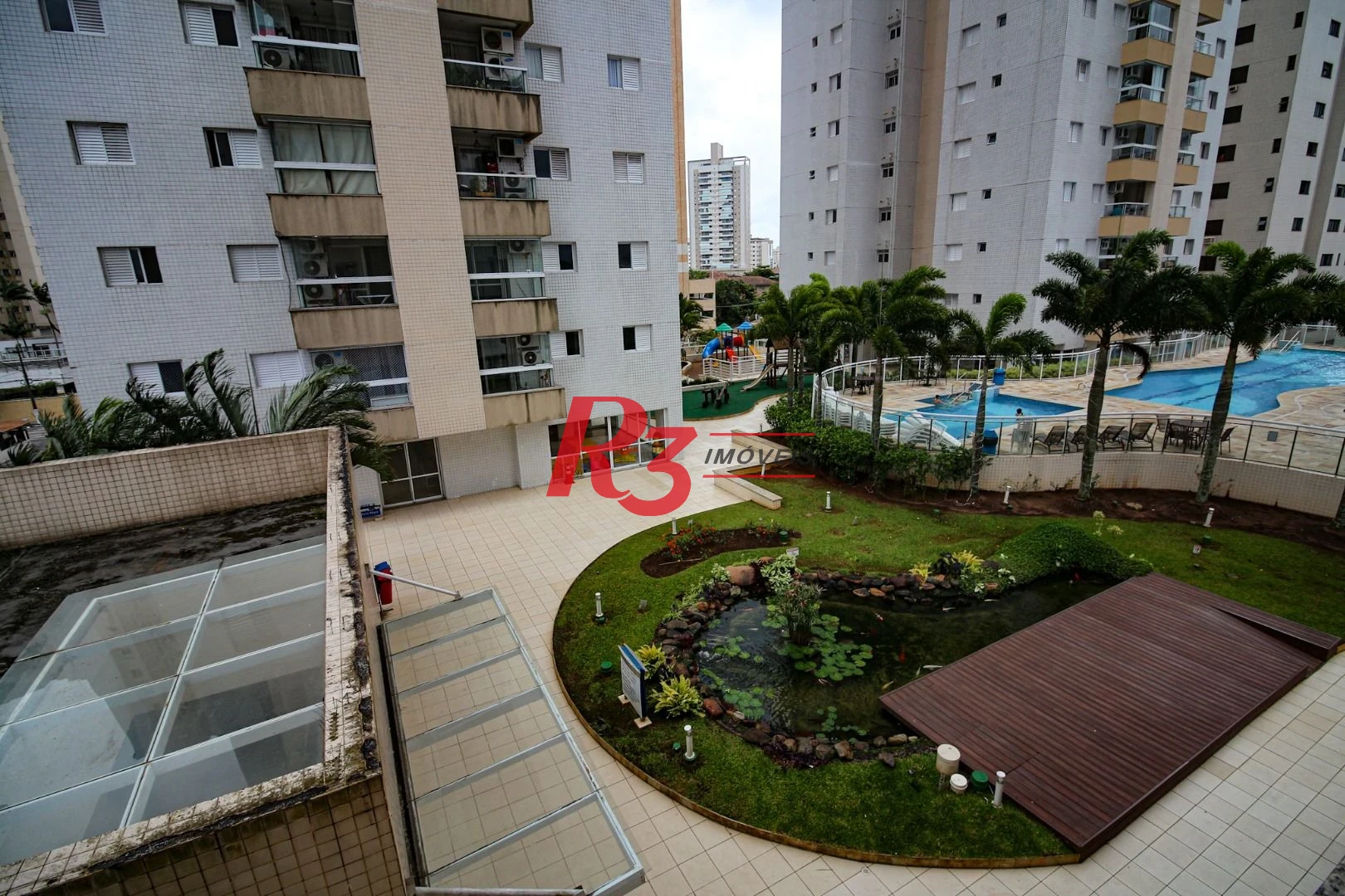 Apartamento com 3 dormitórios à venda, 77 m² por R$ 650.000,00 - Ponta da Praia - Santos/SP