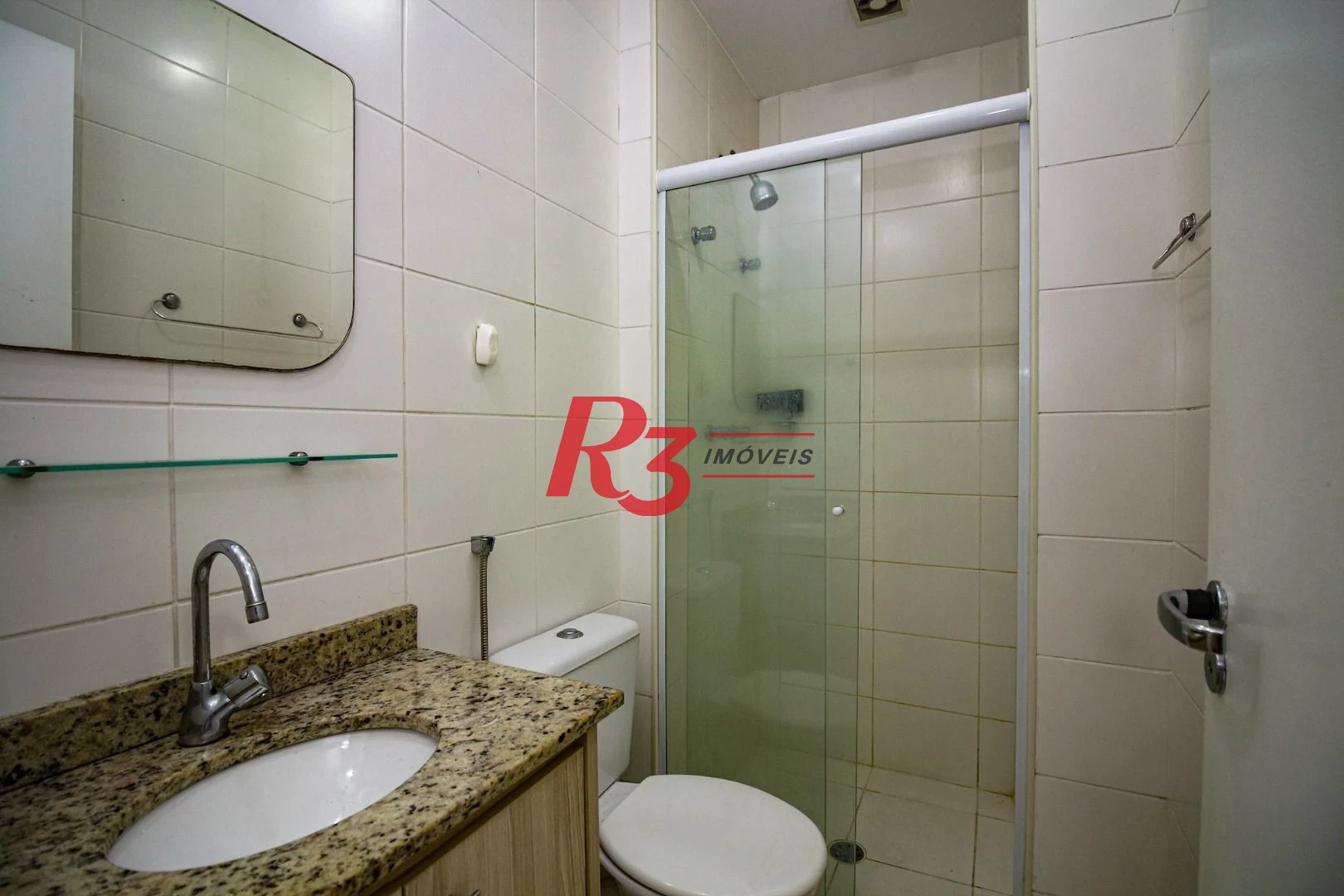 Apartamento com 3 dormitórios à venda, 77 m² por R$ 650.000,00 - Ponta da Praia - Santos/SP