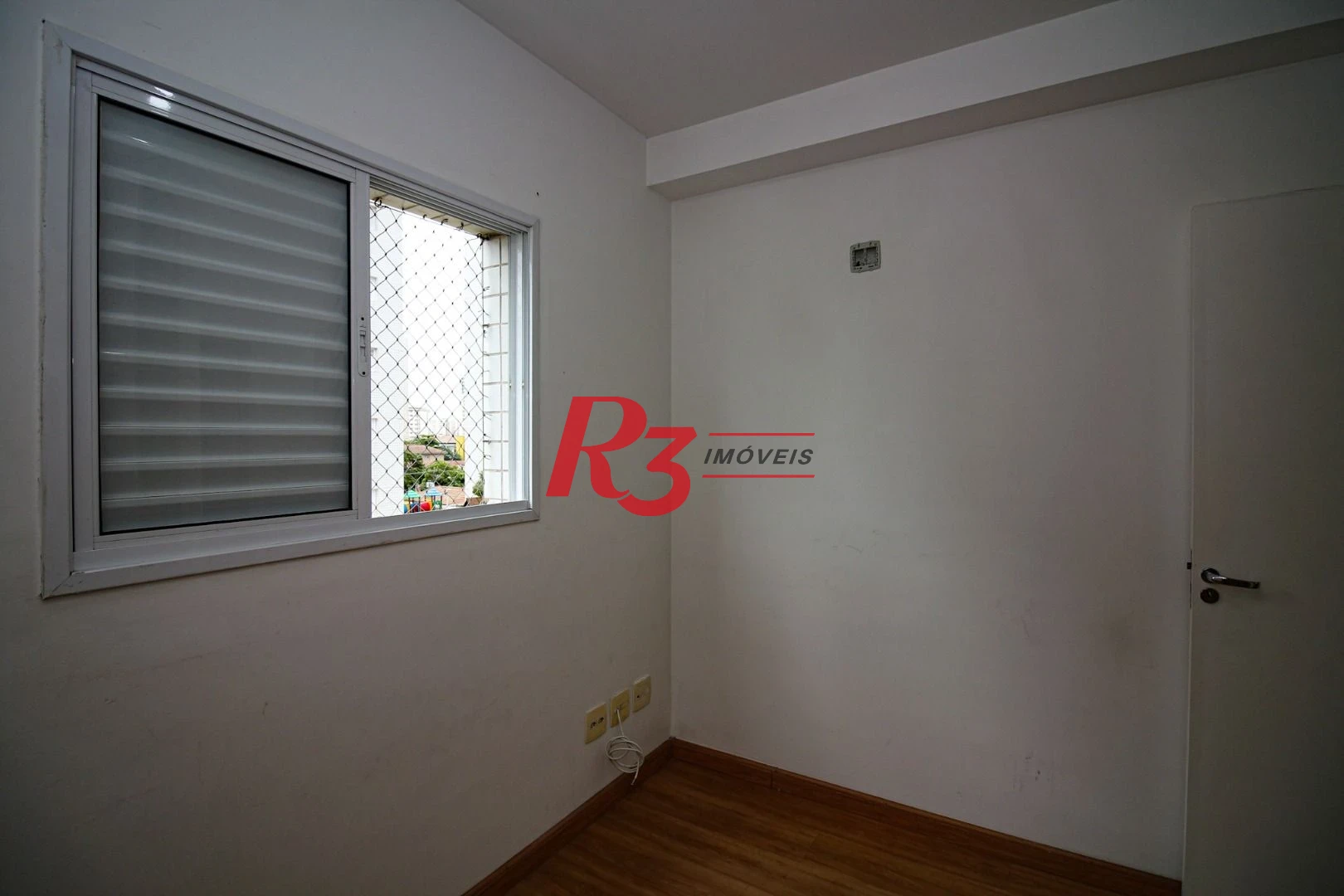 Apartamento com 3 dormitórios à venda, 77 m² por R$ 650.000,00 - Ponta da Praia - Santos/SP