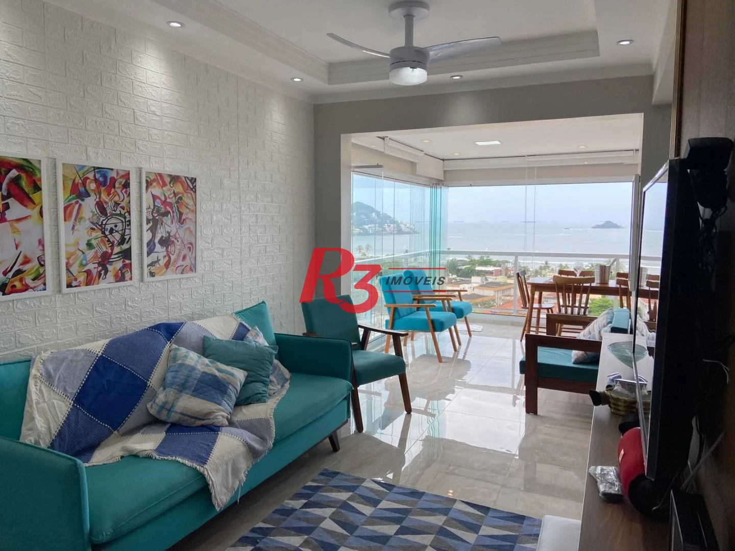 Apartamento com 2 dormitórios à venda, Vista Mar - Porteira Fechada no Guarujá/SP