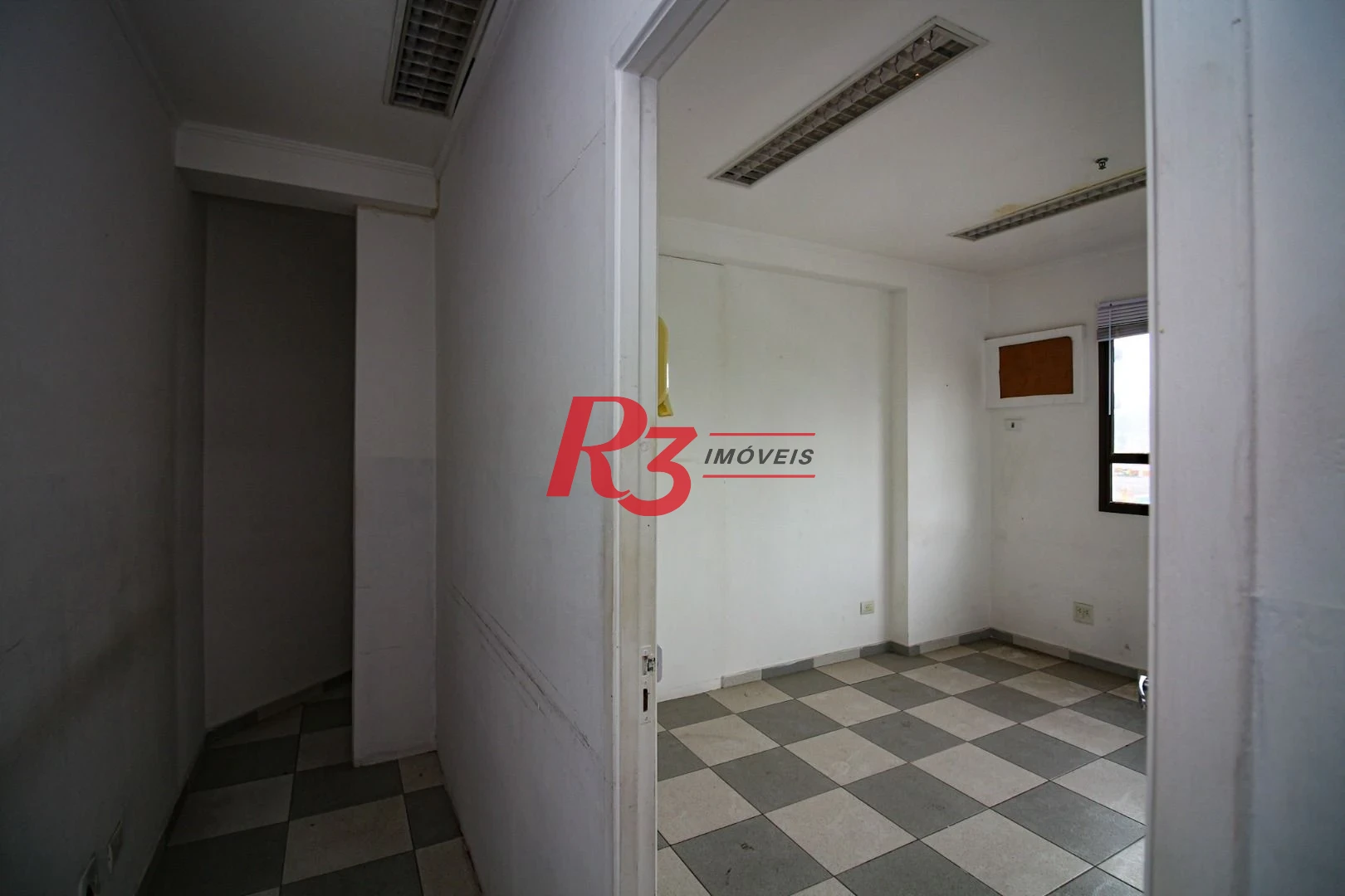 Sala para alugar, 44 m² por R$ 2.900,02/mês - Gonzaga - Santos/SP