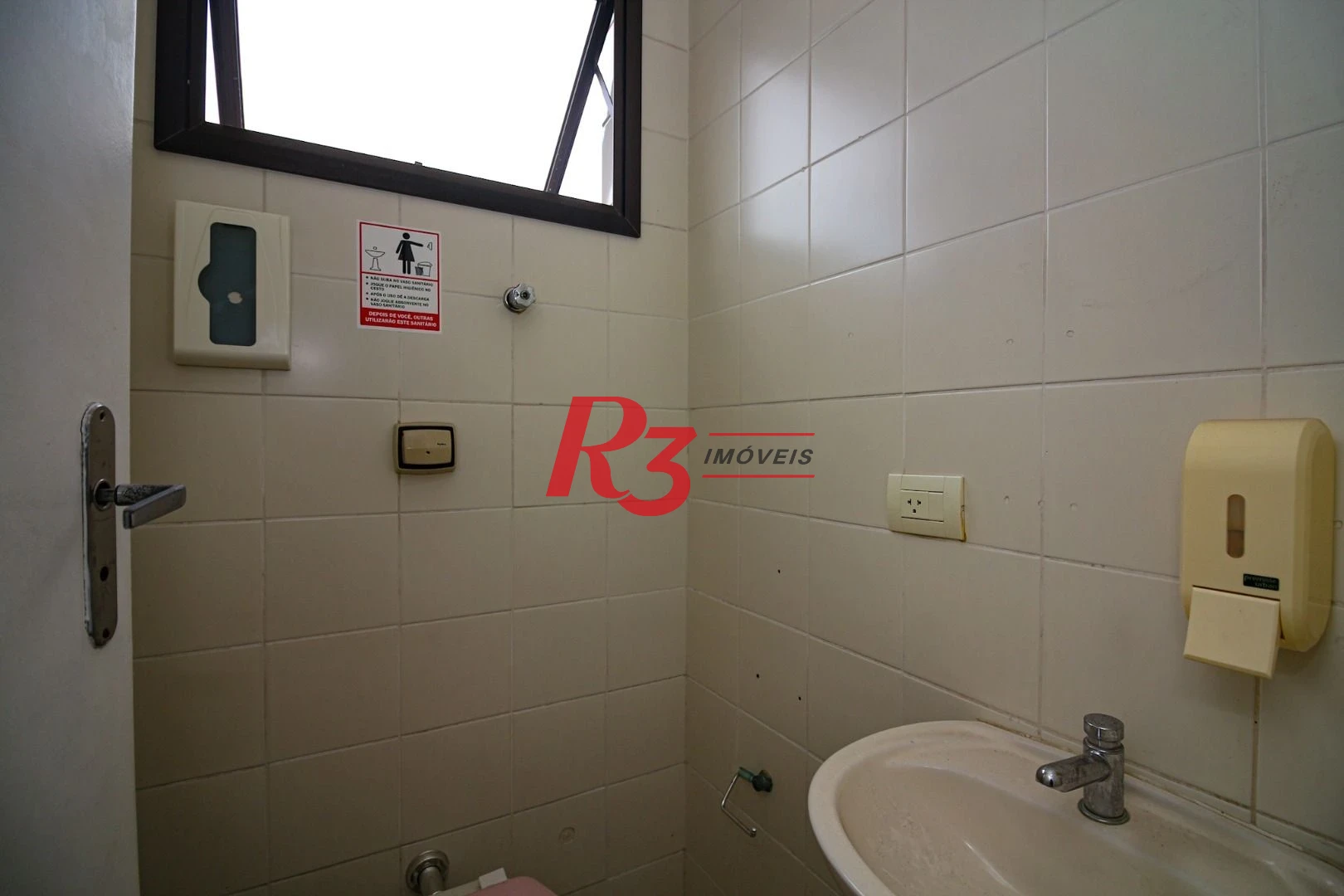 Sala para alugar, 44 m² por R$ 2.900,02/mês - Gonzaga - Santos/SP