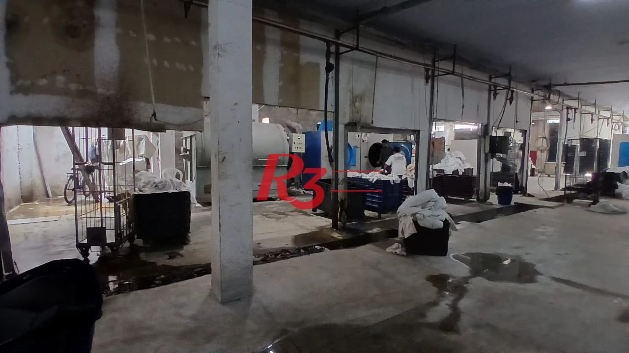 Galpão, 871 m² - venda por R$ 2.600.000,00 ou aluguel por R$ 19.188,57/mês - Centro - Santos/SP