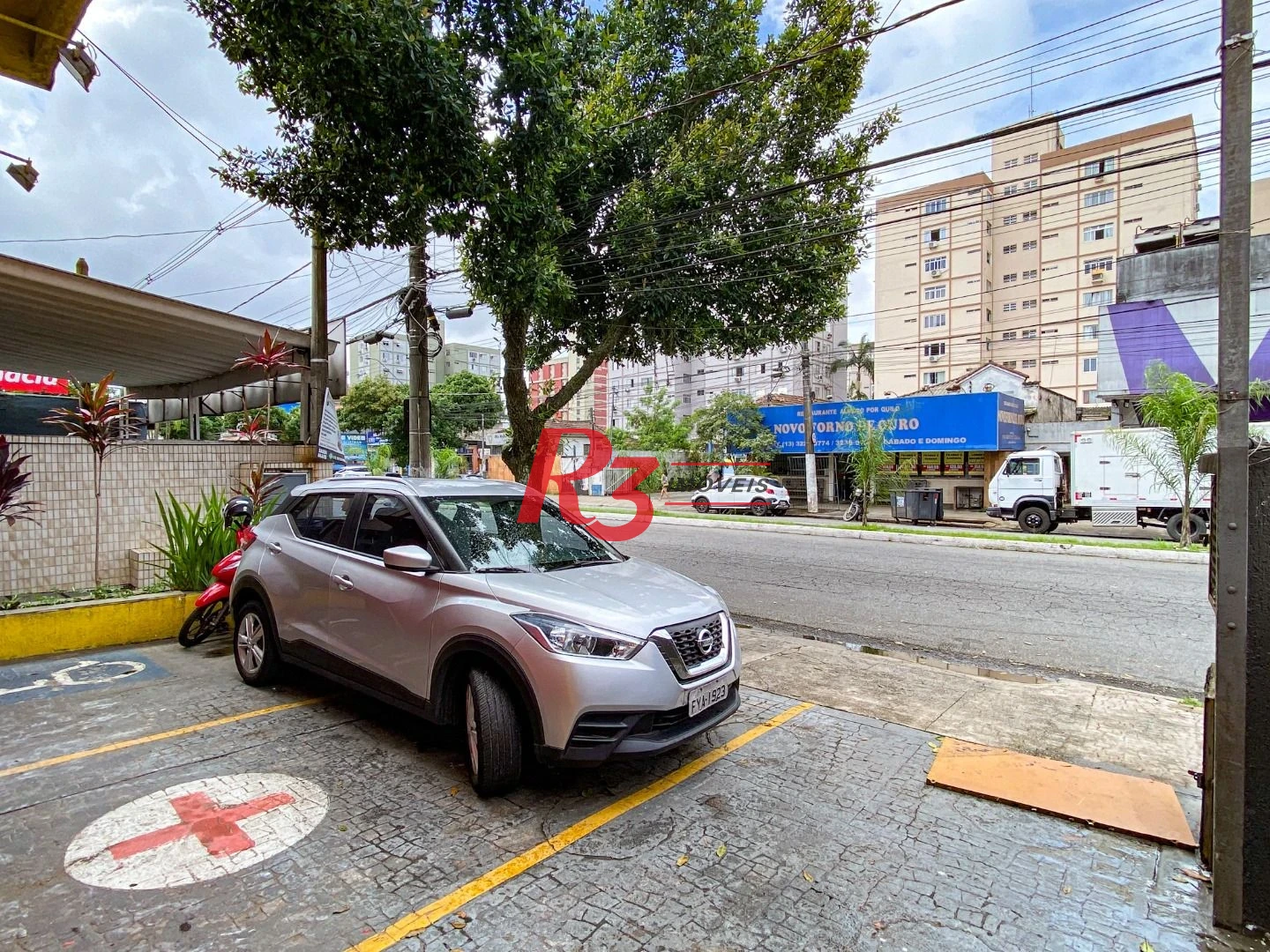 Alugar loja 250m² com Mezanino 3 Vagas  Bairro Aparecida.