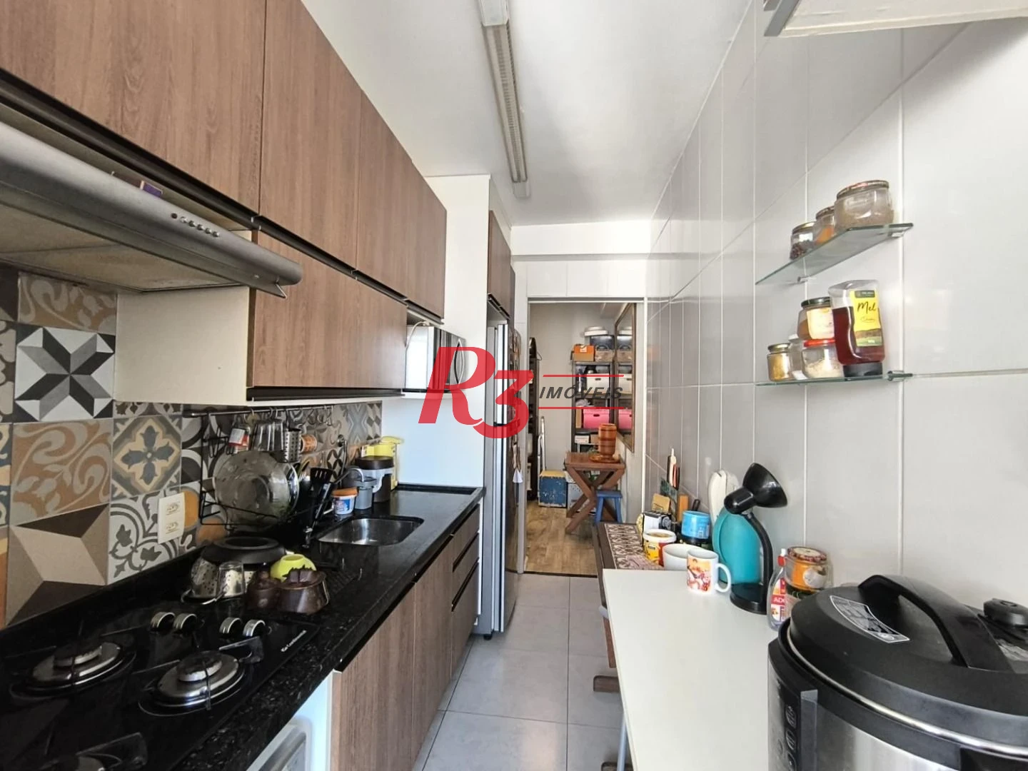 Apartamento com 2 dormitórios à venda, 84 m² por R$ 650.000,00 - Marapé - Santos/SP