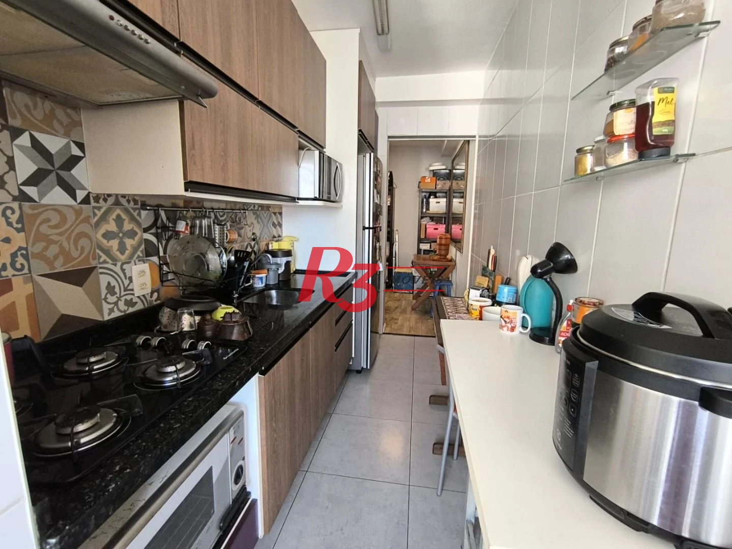 Apartamento com 2 dormitórios à venda, 84 m² por R$ 650.000,00 - Marapé - Santos/SP