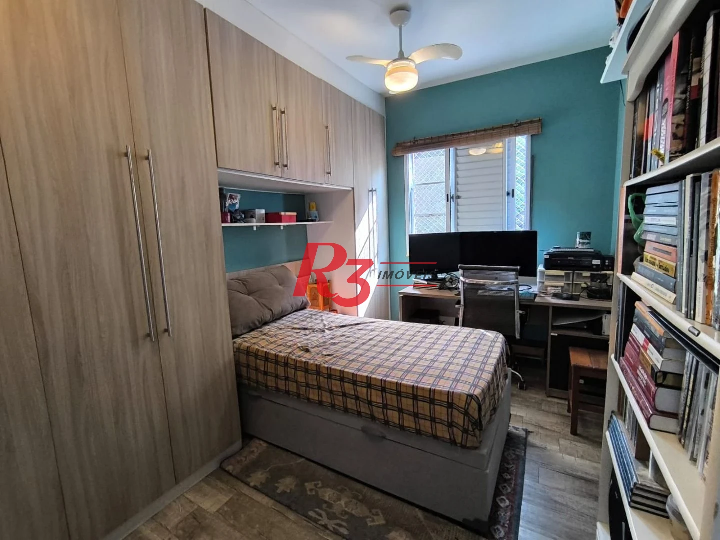 Apartamento com 2 dormitórios à venda, 84 m² por R$ 650.000,00 - Marapé - Santos/SP