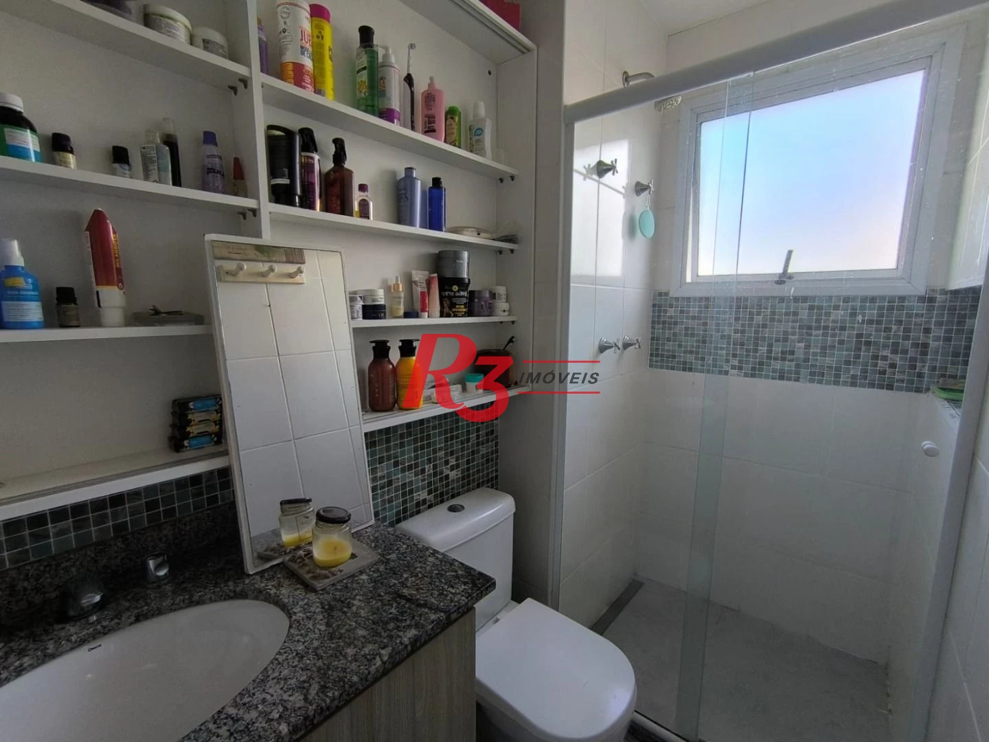 Apartamento com 2 dormitórios à venda, 84 m² por R$ 650.000,00 - Marapé - Santos/SP