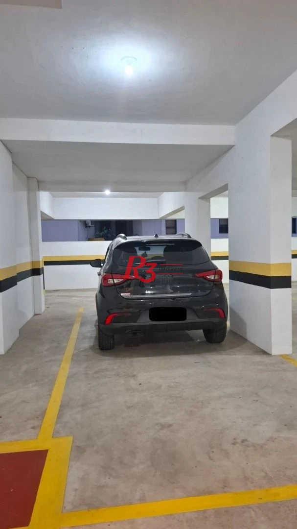 Apartamento Garden à venda, com 2 suítes e 3 vagas, Gonzaga, Santos SP