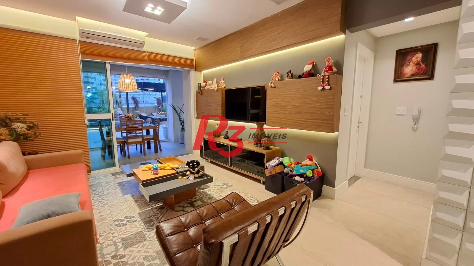 Apartamento Garden à venda, com 2 suítes e 3 vagas, Gonzaga, Santos SP