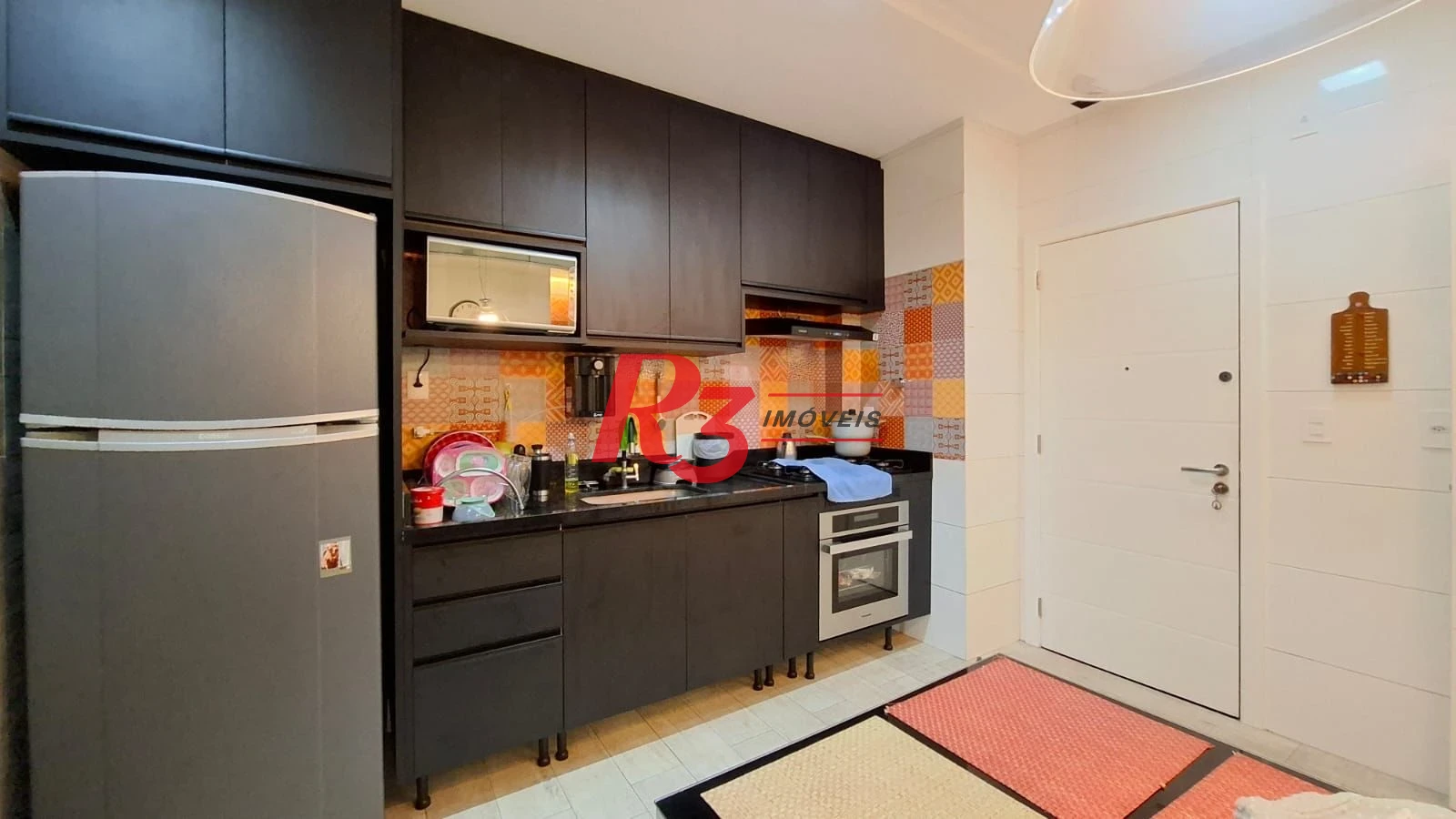 Apartamento Garden à venda, com 2 suítes e 3 vagas, Gonzaga, Santos SP
