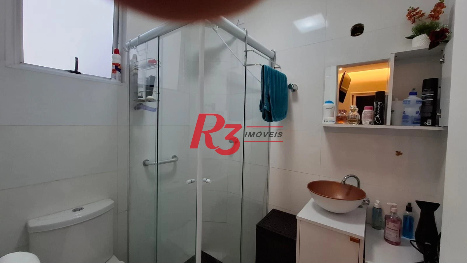 Apartamento Garden à venda, com 2 suítes e 3 vagas, Gonzaga, Santos SP