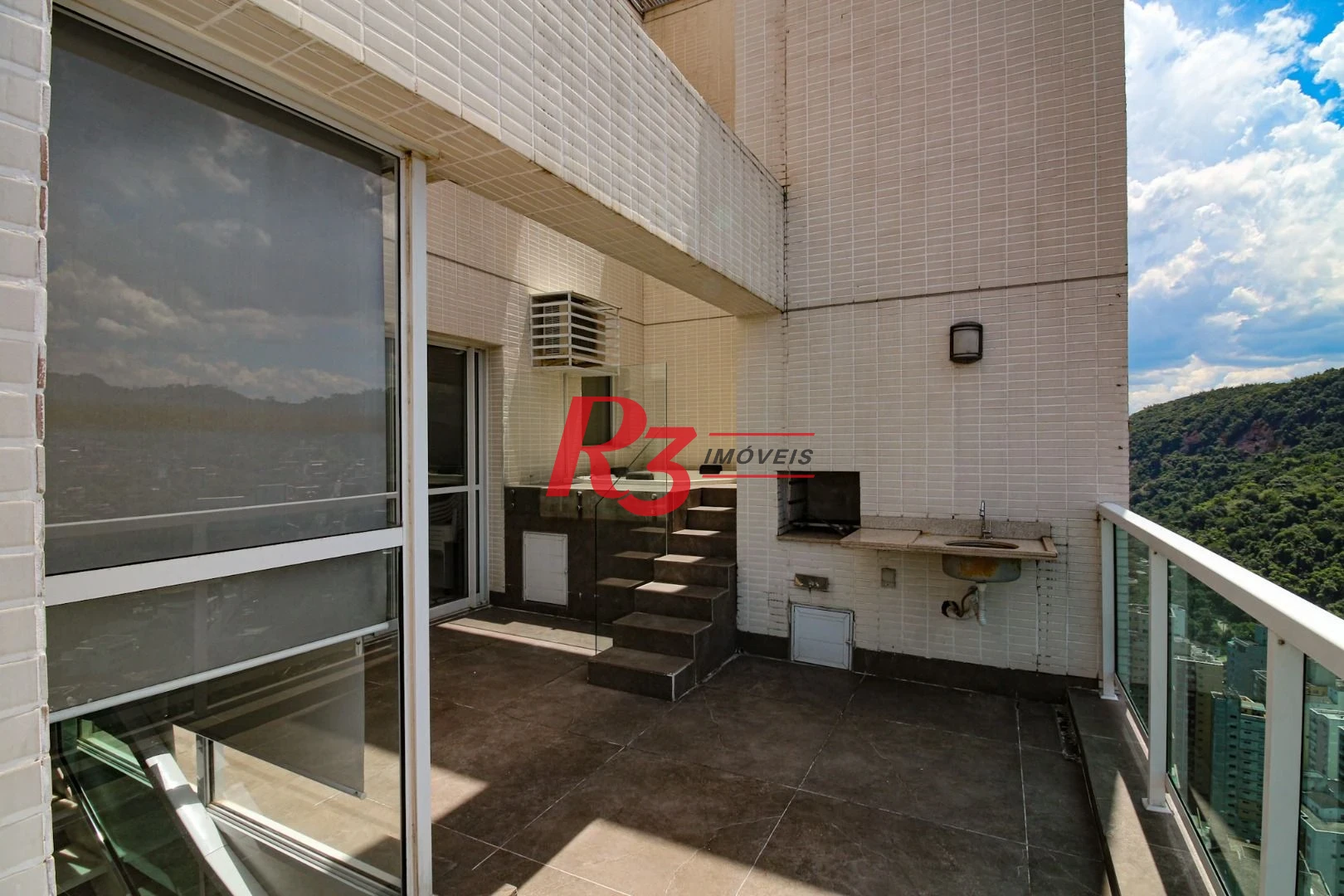 Cobertura com 2 dormitórios para alugar, 123 m² por R$ 8.500,00/mês - José Menino - Santos/SP