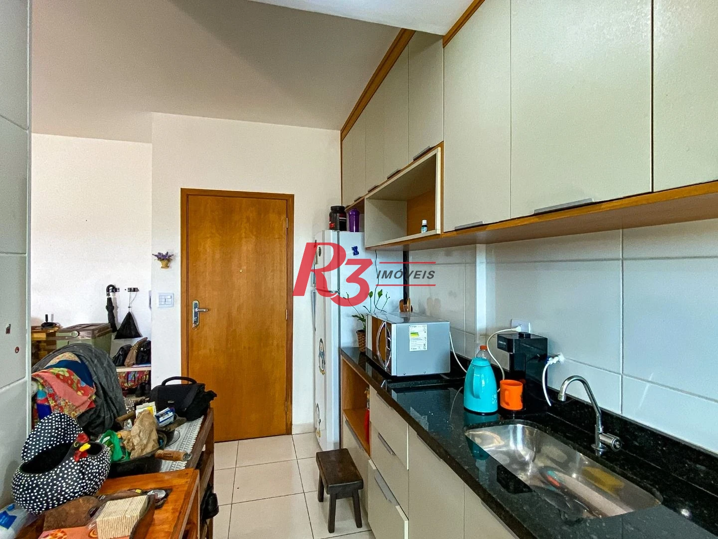 Apartamento com 2 dormitórios à venda, 72 m² por R$ 590.000,00 - Macuco - Santos/SP