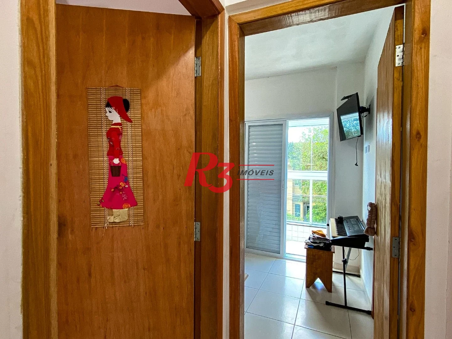 Apartamento com 2 dormitórios à venda, 72 m² por R$ 590.000,00 - Macuco - Santos/SP