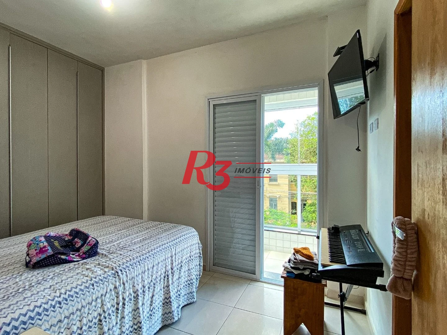 Apartamento com 2 dormitórios à venda, 72 m² por R$ 590.000,00 - Macuco - Santos/SP