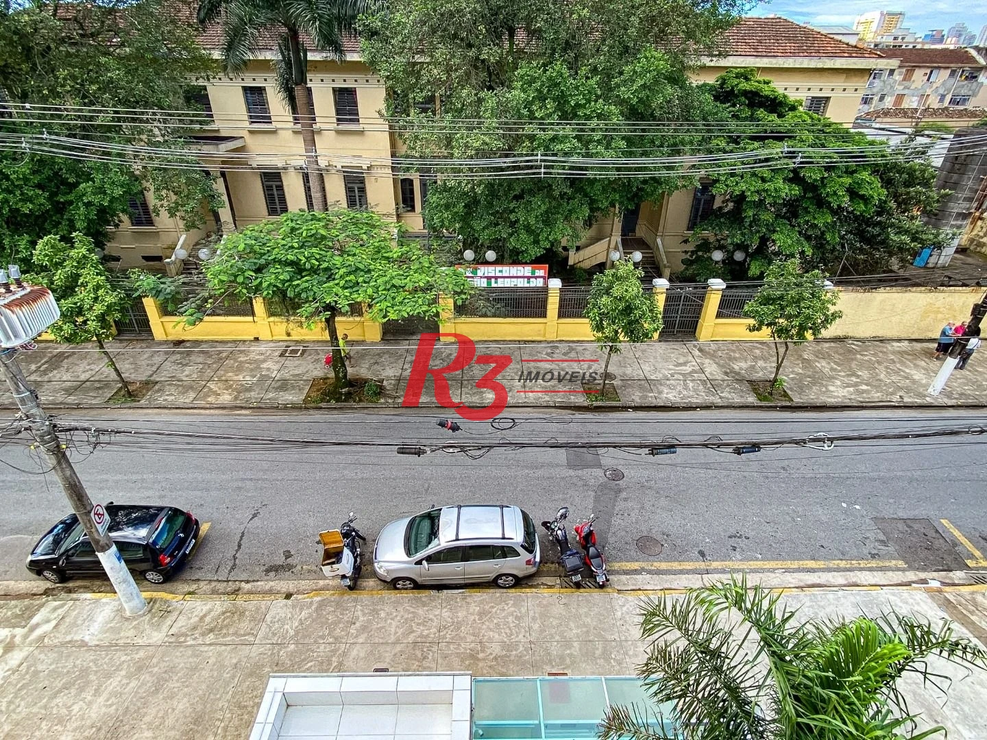 Apartamento com 2 dormitórios à venda, 72 m² por R$ 590.000,00 - Macuco - Santos/SP