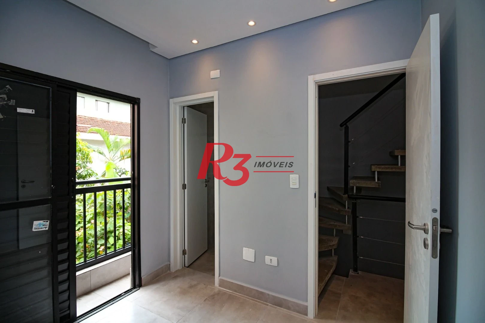 Sobrado à venda, 98 m² por R$ 730.000,00 - Marapé - Santos/SP