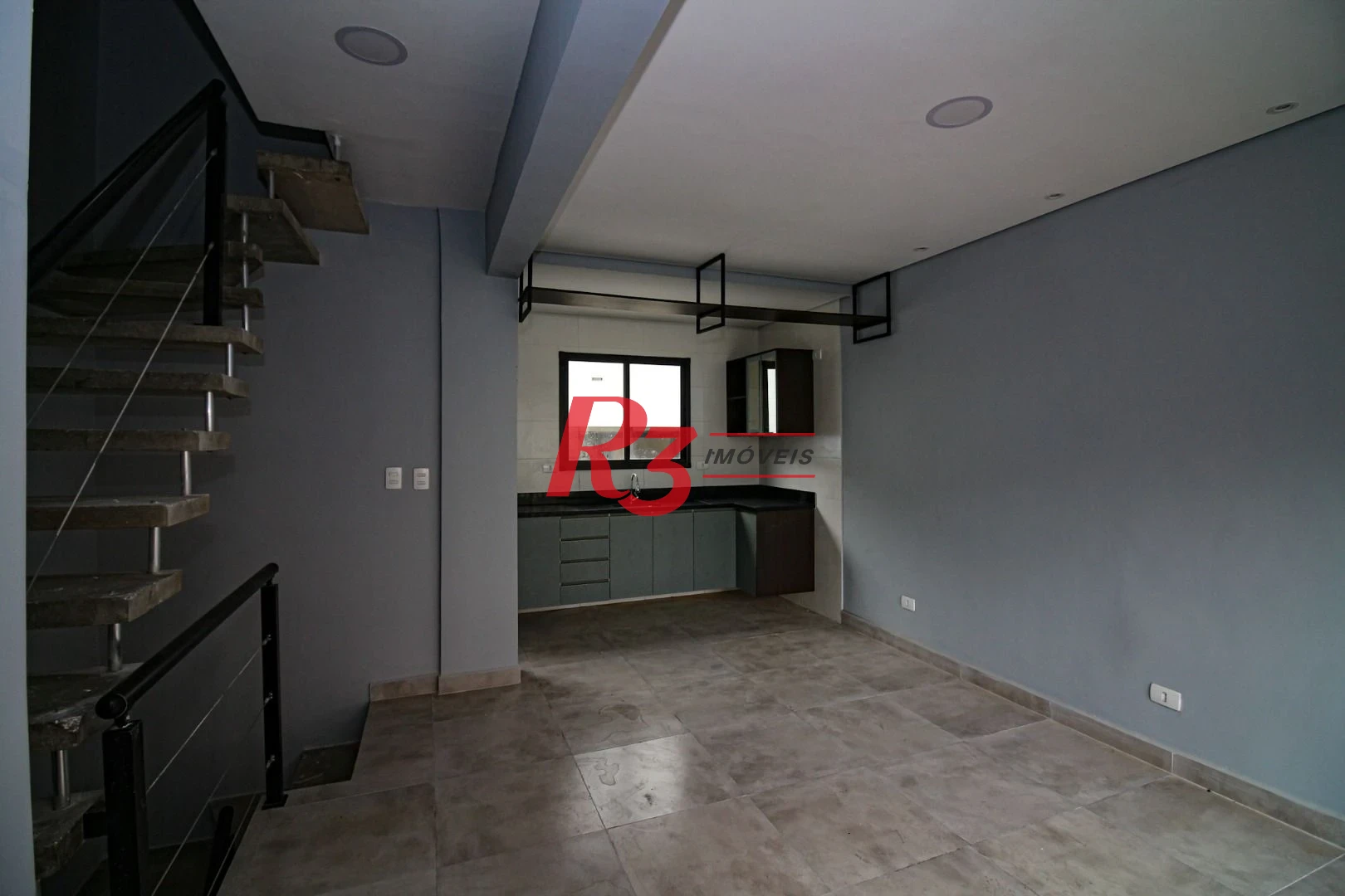 Sobrado à venda, 98 m² por R$ 730.000,00 - Marapé - Santos/SP